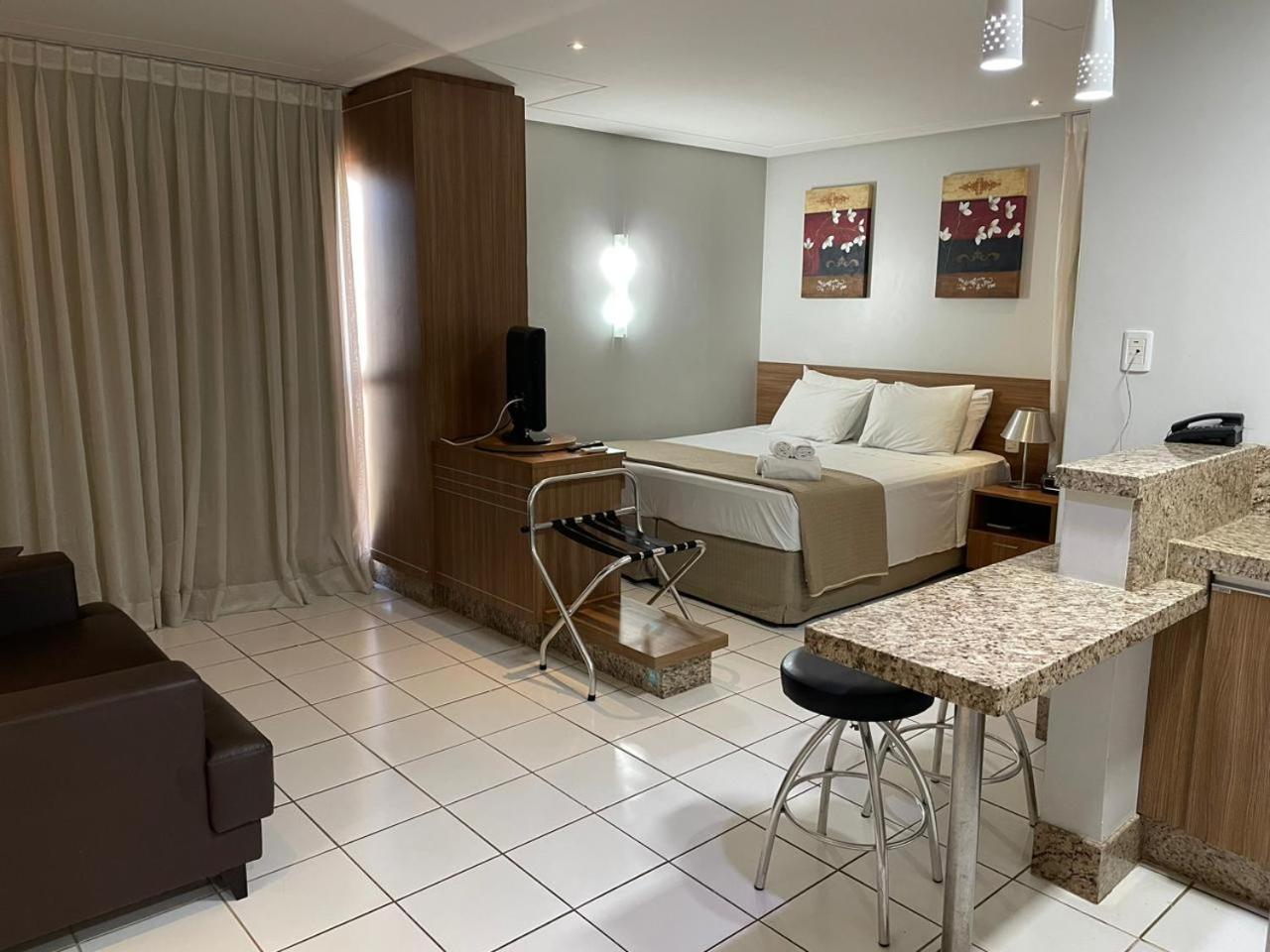 Sun Square Suites Hotel By Lual Goiania Luaran gambar